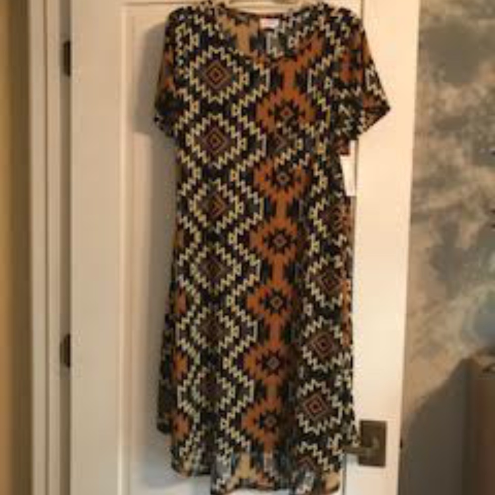 LuLaRoe Carly Dress Size M
